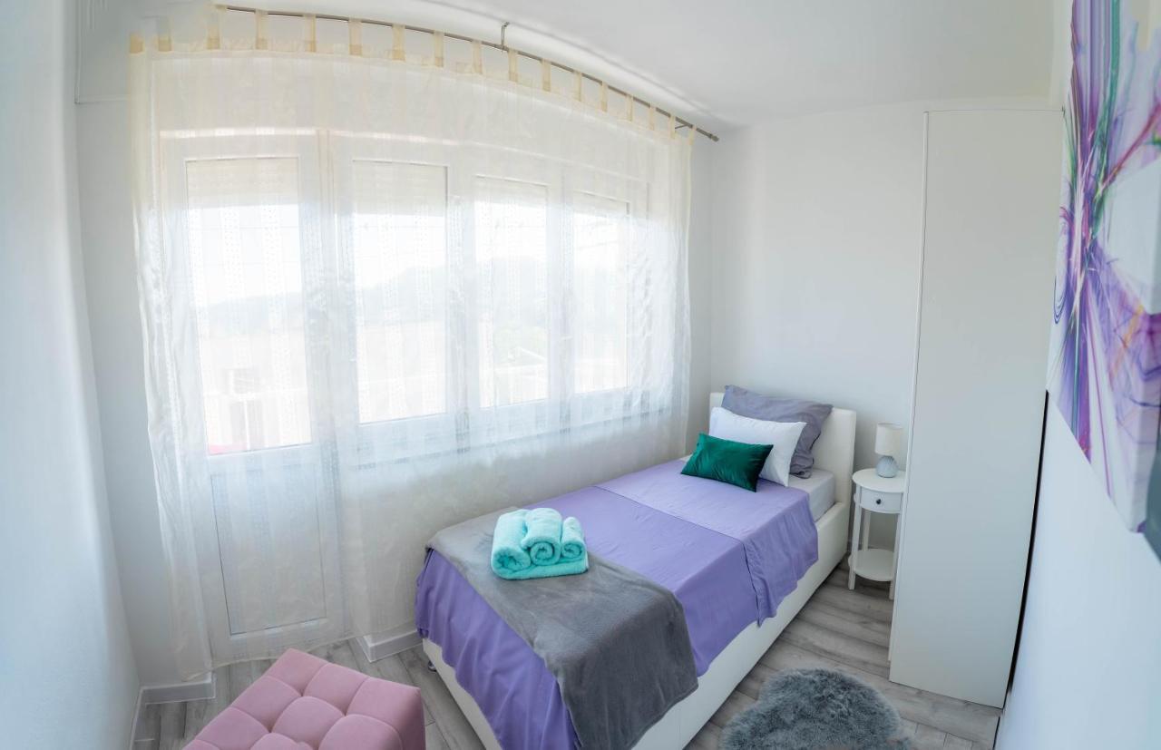 Apartman M Διαμέρισμα Knin Εξωτερικό φωτογραφία