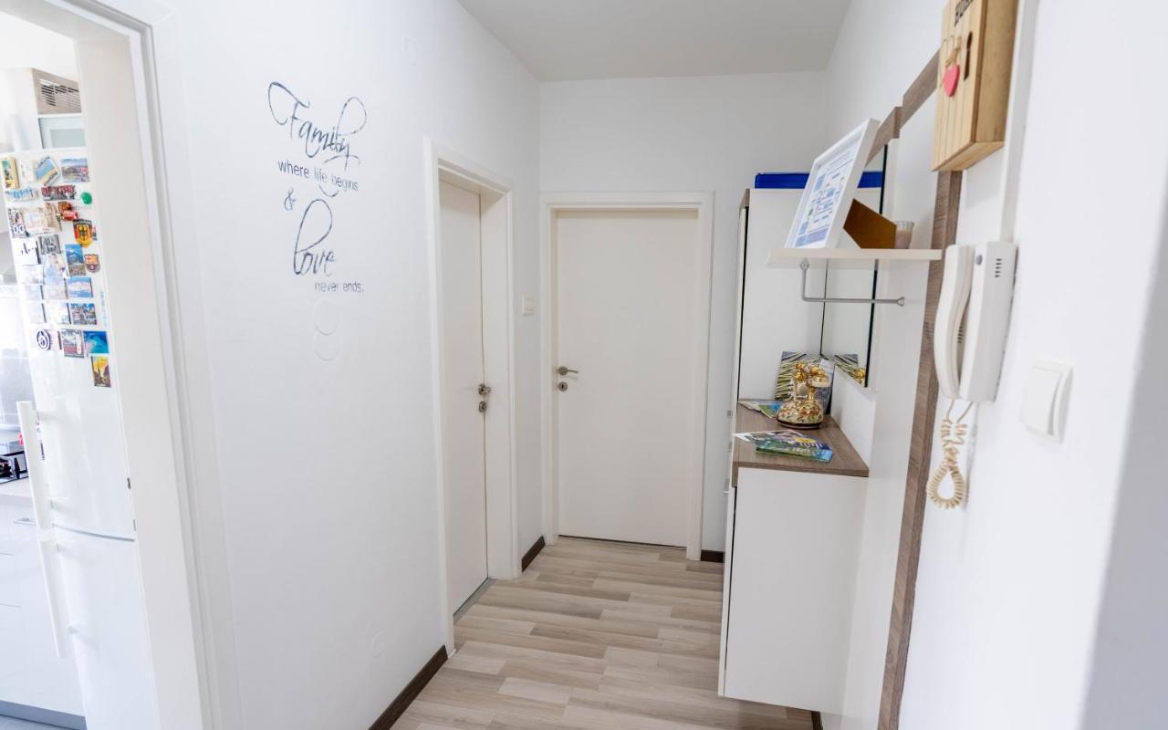 Apartman M Διαμέρισμα Knin Εξωτερικό φωτογραφία