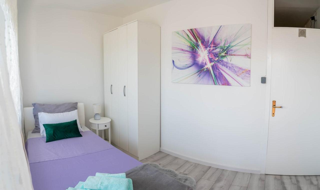 Apartman M Διαμέρισμα Knin Εξωτερικό φωτογραφία