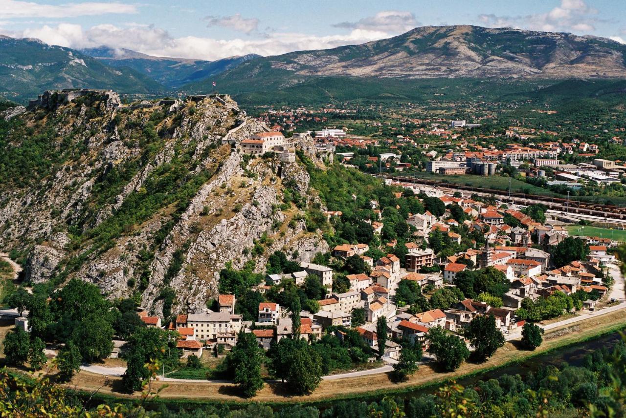 Apartman M Διαμέρισμα Knin Εξωτερικό φωτογραφία